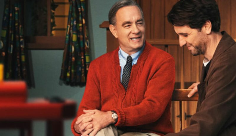 F2 Tom-Hanks-Mister-Rogers-700x352