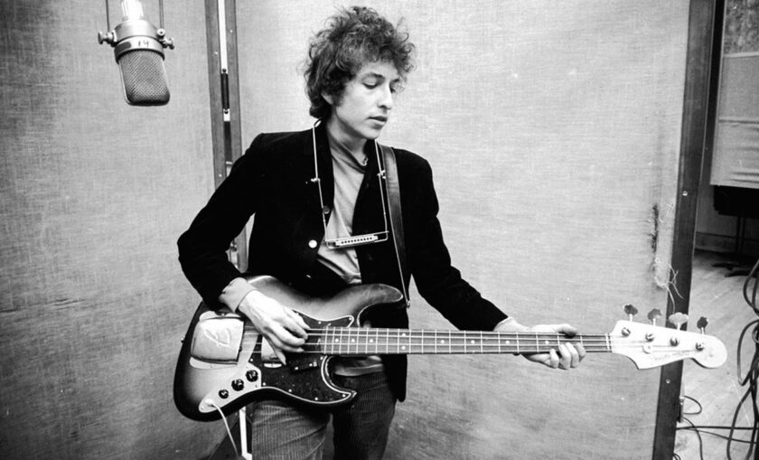 F2 Bob-Dylan-young-1