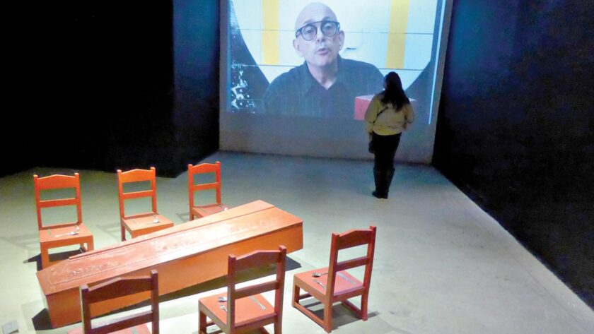 Valcarcel obra 13 ataudes