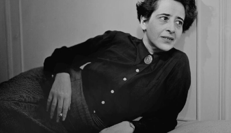 F2 Hannah_Arendt-----