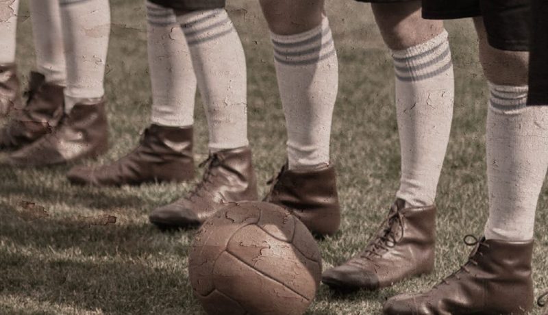 Fuertes pies y pelota ok