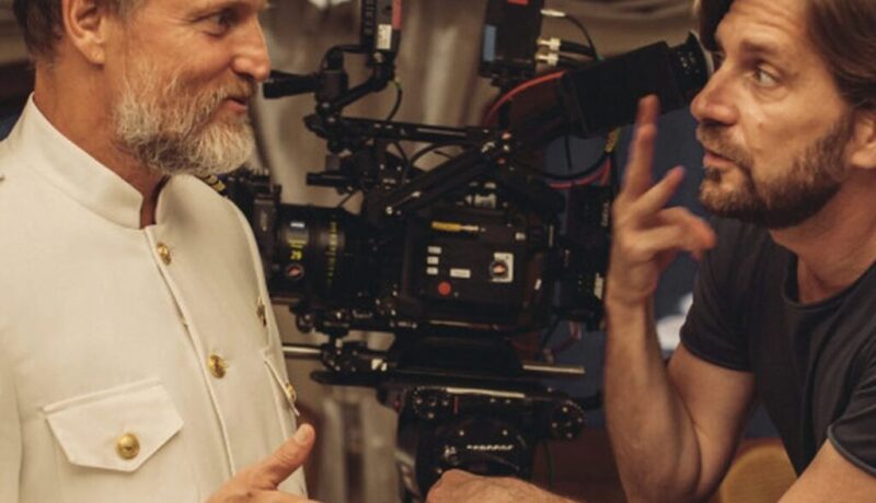 Ruben Ostlund con Woody Harrelson