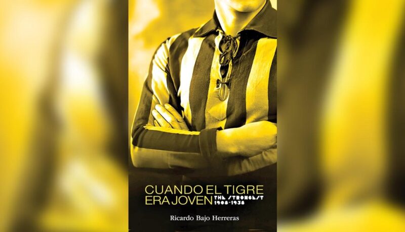 Libro Tigre joven Bajo