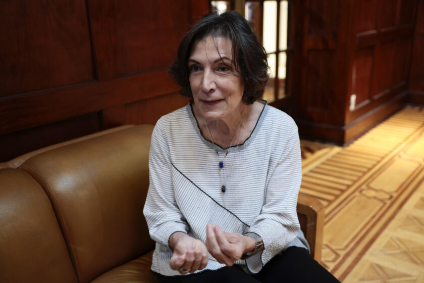 Alma Guillermoprieto en entrevista