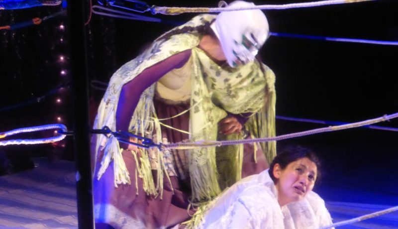 Ring de los excesos teatro