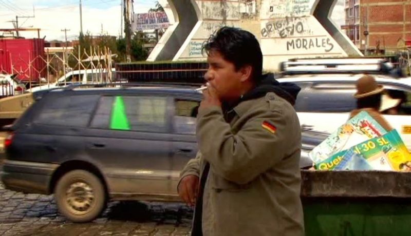 Con las alas rotas foto