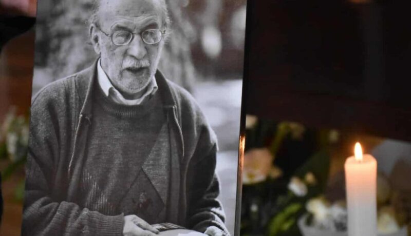 Cachin foto y vela foto 1